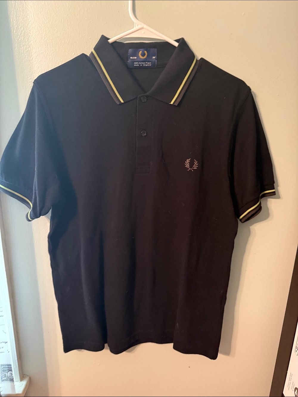Fred Perry made in England 38”